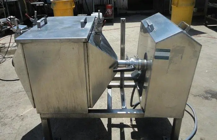 Used 2001 TERRA-AQUA 2001 MFD Air Filtration Units California US | Machinery & Equipment 5 #137633