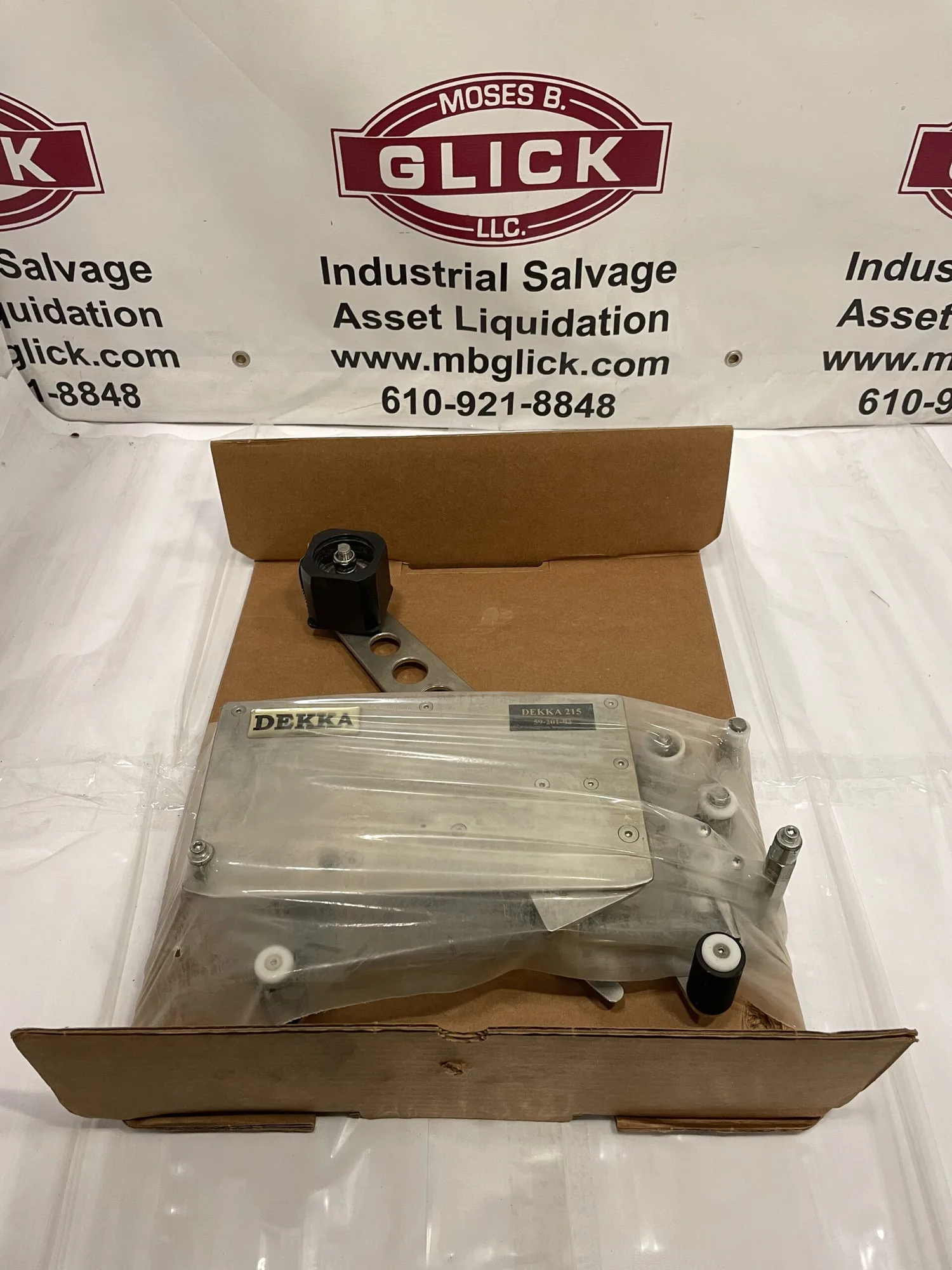 NEW DEKKA 215 59-201-03 2″ Upper/Lower Tape/Taping Head
