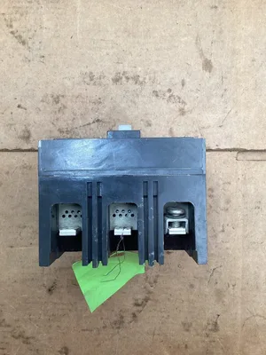 General Electric 30 Amp Industrial Circuit Breaker; 600VAC 3 Pole
