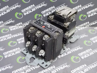 GE CR2810C 11AB1A NEMA Size 1 Motor Starter Contactor 110V/60Hz Coil Used