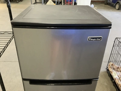 Used _UNKNOWN_ _UNKNOWN_ Refrigerators Michigan US | Miedema Asset Management Group #1324131