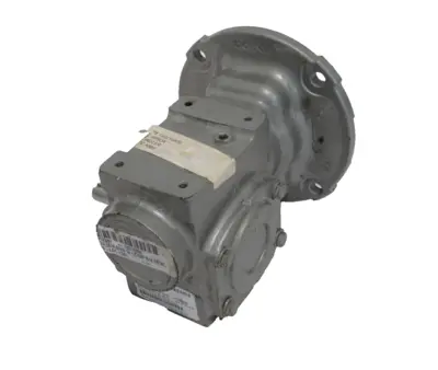 NEW BALDOR 13QZ10R56 GEAR REDUCER 10:1