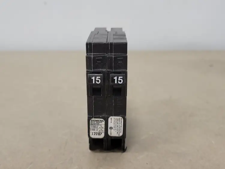 Used SIEMENS Q1515NC Switchgears British Columbia CA | Lenmark #239840