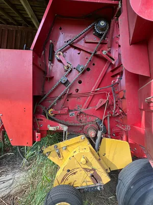 NEW HOLLAND 648 Balers | Penncon Management, LLC (65)