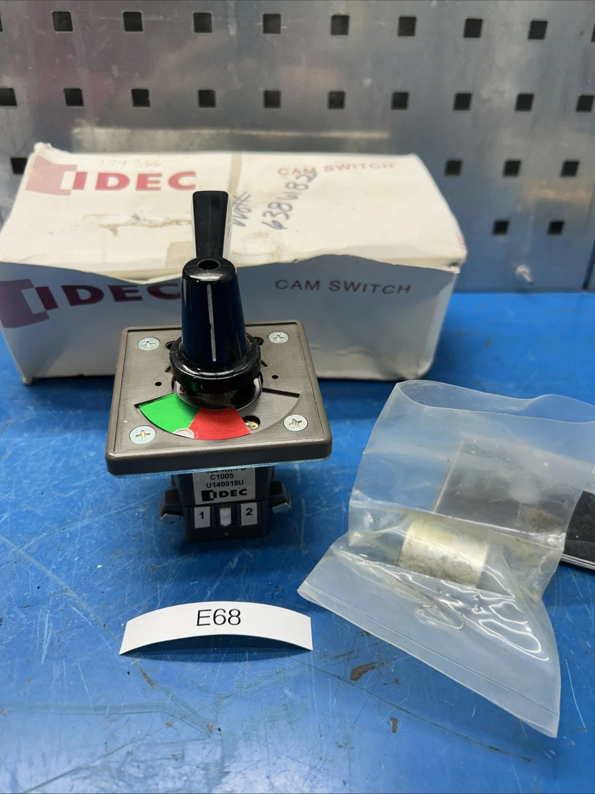 NEW IDEC UCSQM-134-RR-PB-C1005