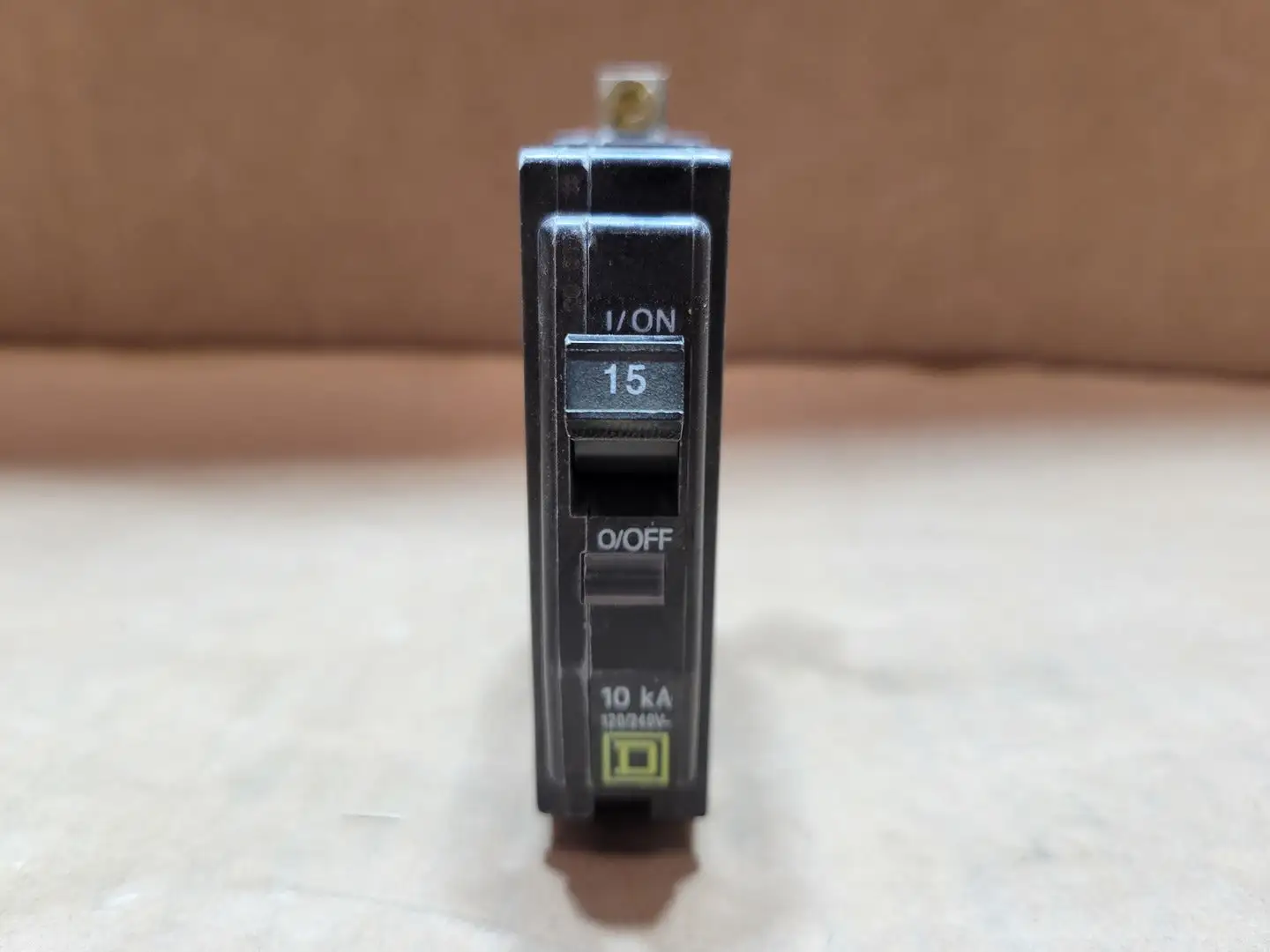 USED SQUARE D QOB115