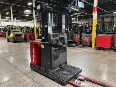 Used 2016 RAYMOND 520OPC30TT Order Pickers Illinois US | Somerset Equipment Sales #1546172