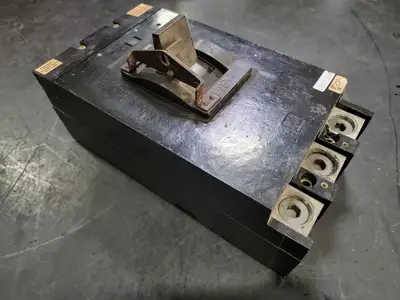 400 Amp, 3 Pole Circuit Breaker