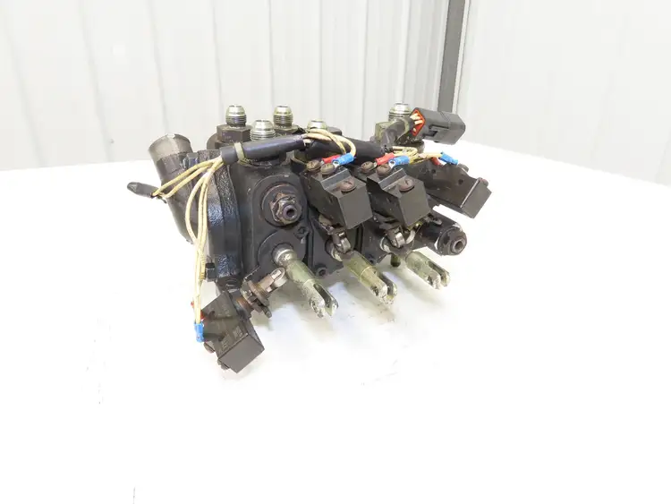 Used CAT _UNKNOWN_ Forklift Attachments | Arrow Industrial #562671