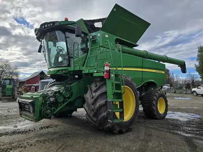 USED 2018 JOHN DEERE S780