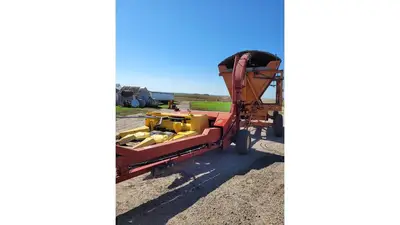 Used NEW HOLLAND FP230 Forage Harvester North Dakota US | Trustworthy Equipment #1403435