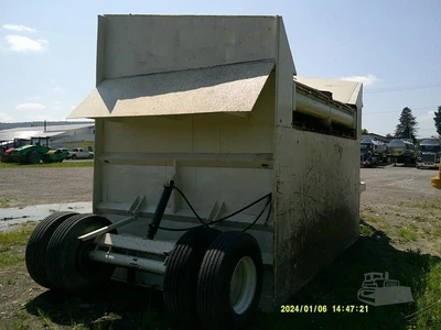 Used 2000 READ RD90 Vibratory Screens New York US | Beck Equipment #1509340