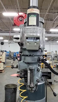USED BRIDGEPORT Series 1 2 HP