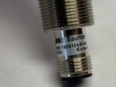 IWRM 18Z8704/S14C | Baumer  Inductive Distance Sensor M12 5-Pin 10156471 - New Other
