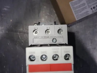 New | in-Stock SIEMENS 3RT10351QB443MA0 PLC Contactors Ohio US | HGR 24 #903195