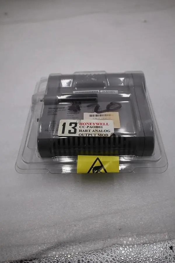 Honeywell CC-PAOH01 51405039-175 HEART ANALOG INPUT MODULE NEW UNIT STOCK G200A