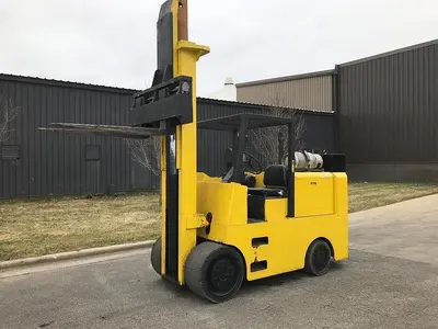 USED 1975 SILENT HOIST FKS-12