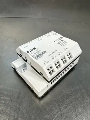 Moeller Eaton EZD-RA17 never Used Old Inventory (BIN-2.3.3)