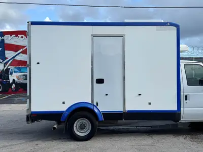 Used 2024 FORD E-350 Reefer Trucks Florida US | Truck and Van Outlet #1509245