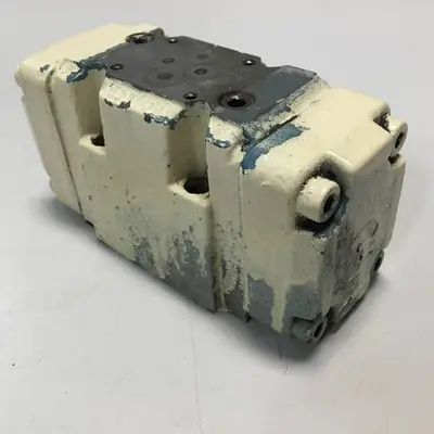 USED REXROTH 4WEH10E306AG24N9K4V