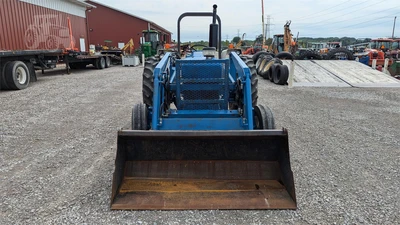 USED 1990 FORD 4630