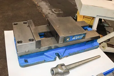 KURT D810 ANGLOCK Vises | Prime Machinery (4)
