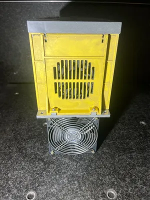 USED FANUC A06B-6082-H215#H512