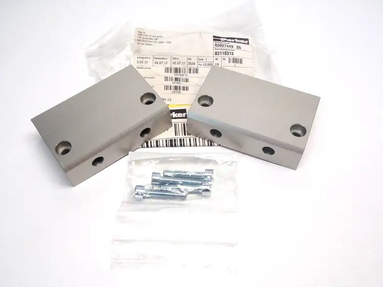 Used PARKER TYPE C3 FOOT MOUNT 50MM (SET) Misc Industrial Equipment | Maverick Industrial Sales #1117492
