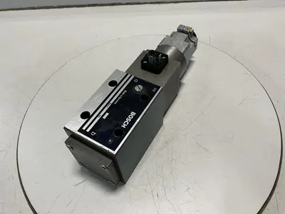 USED BOSCH 0 811 403 001