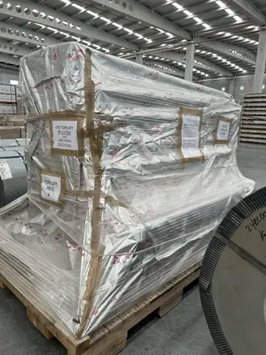 27"x 60" O.D X 11,000 Lbs Chuh Shin MLAT-700 Servo press feed line. New never used.