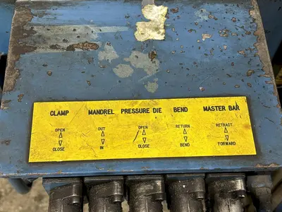 USED WALLACE 1002