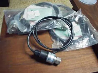QTY. 5. MURPHY PRESSURE TRANSMITTER TYPE PTX 1020,...