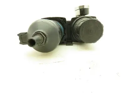 Wilkerson F28-C4-SH00 Pneumatic Adj Regulator & Filter 1/2"NPT 150PSI FRP-96-653