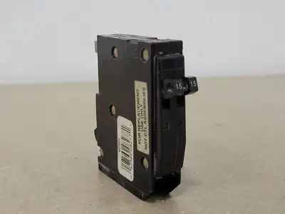 USED SQUARE D QOT115