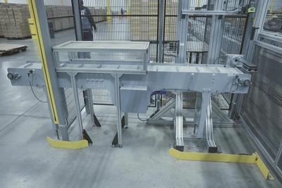 USED 2022 YASKAWA MOTOMAN GP25-12