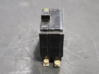 USED SQUARE D QOB215