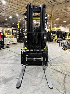 Used 2020 Yale ERC055VGN 4-Wheel Sit down Electric Counterbalance Forklifts New York US | United Lift #1446678