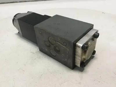 USED REXROTH 4WE6Y151/AG24N9K4V