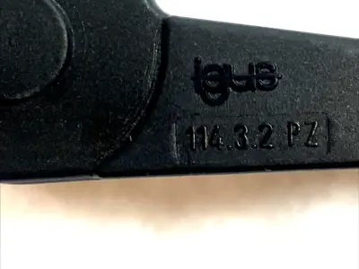 USED IGUS END MOUNT FOR ENERGY CHAIN CABLE