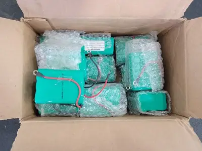 4 Case - Avlite Solar Aviation And Taxiway Light Kit