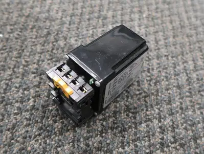 USED LOVE/DWYER 4130R