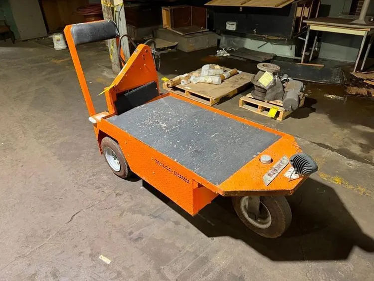 Used TAYLOR DUNN _UNKNOWN_ Maintenance Carts Ohio US | Yoder Brothers machinery #1341591