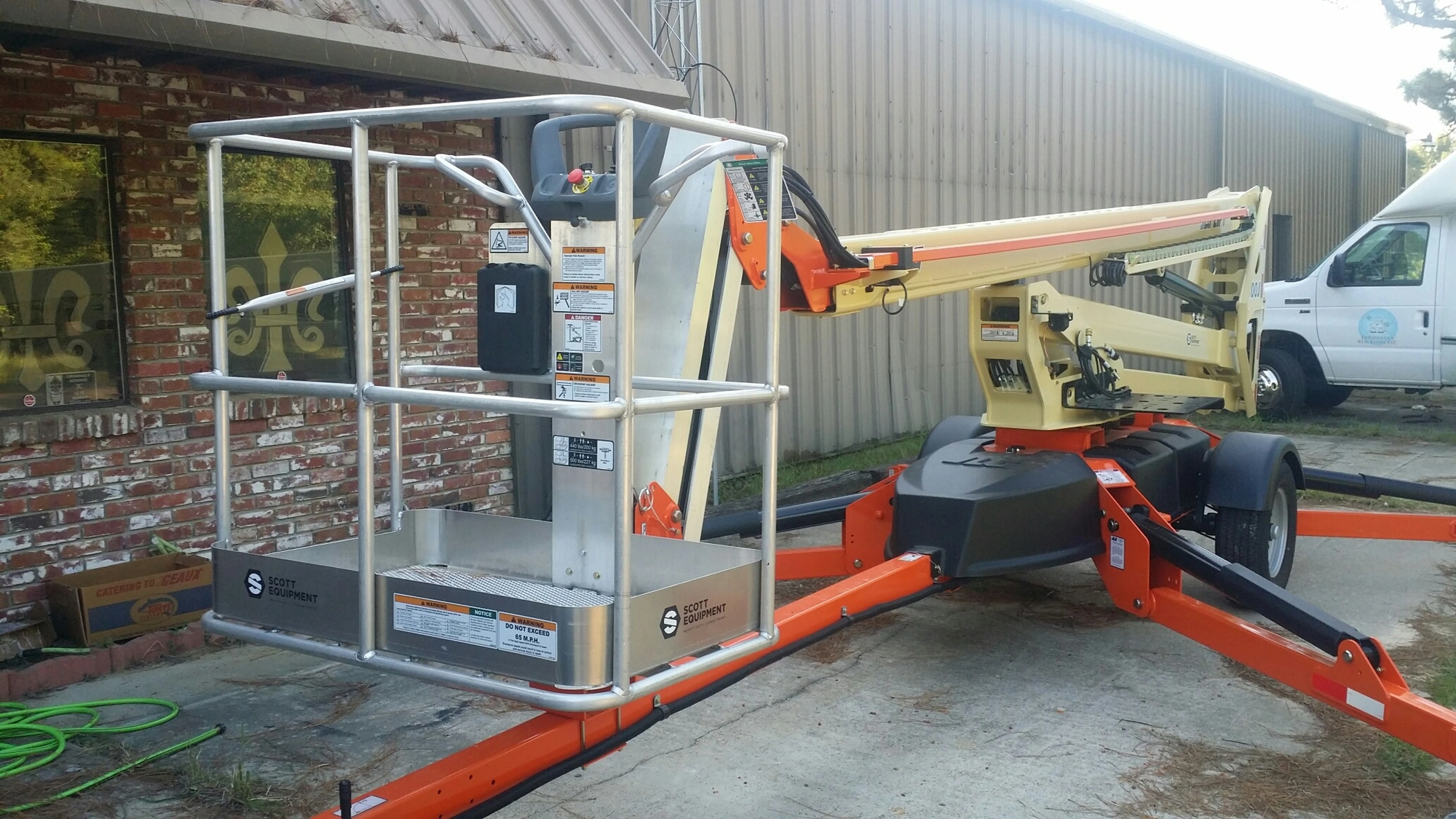 USED 2024 JLG T500J