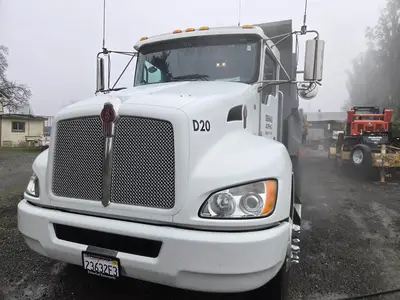 USED 2020 KENWORTH T270