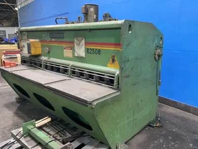 Used 1994 ACCURPRESS INC 62508 Power Squaring Shears (Inch) Ohio US | HGR 24 #1291913