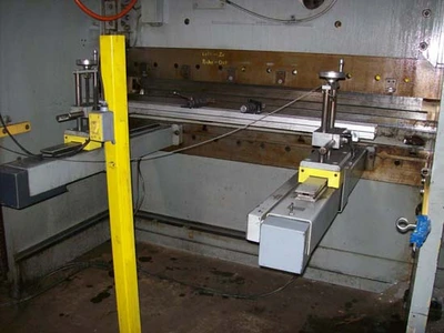 USED CINCINNATI 230ASX6FT