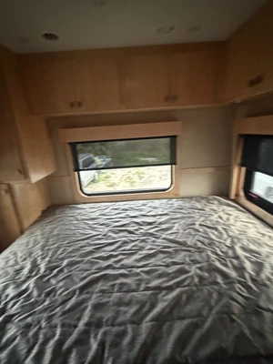 Used 2021 INTERNATIONAL SHOWHAULER CUSTOM 4X4 Campers, Caravans, Motorhomes Michigan US | Miedema Asset Management Group #1580270
