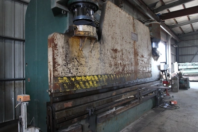 Chicago/Pacific 750-V-14 Press Brake 700 Ton x 20' (LOCATION: Schertz, TX)