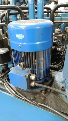 HYDRAULICO 330 TON 300/100/15/1830-1220 HYDRAULIC PRESS