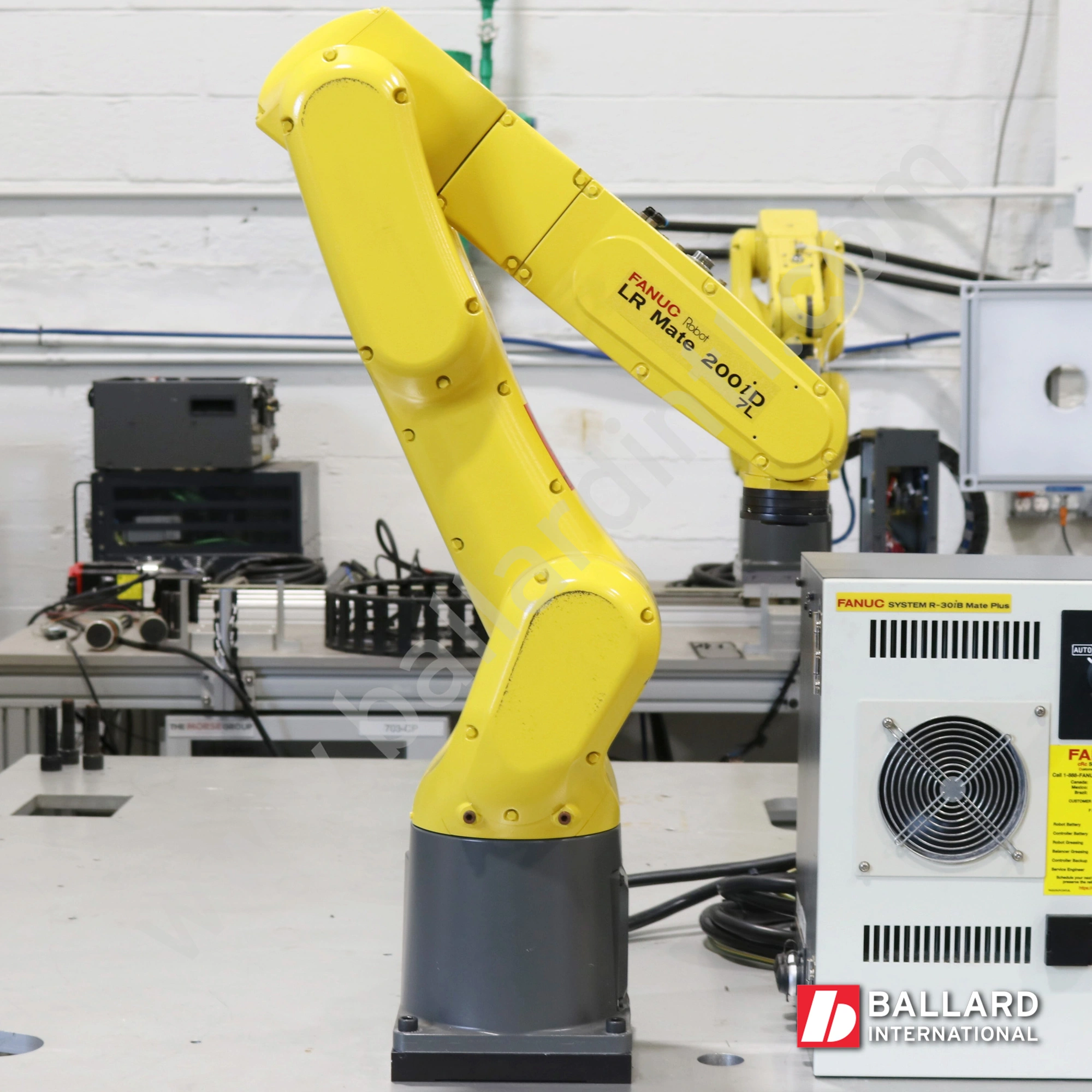 FANUC LR Mate 200iD/7L Robot System w/ R30iB Mate Plus